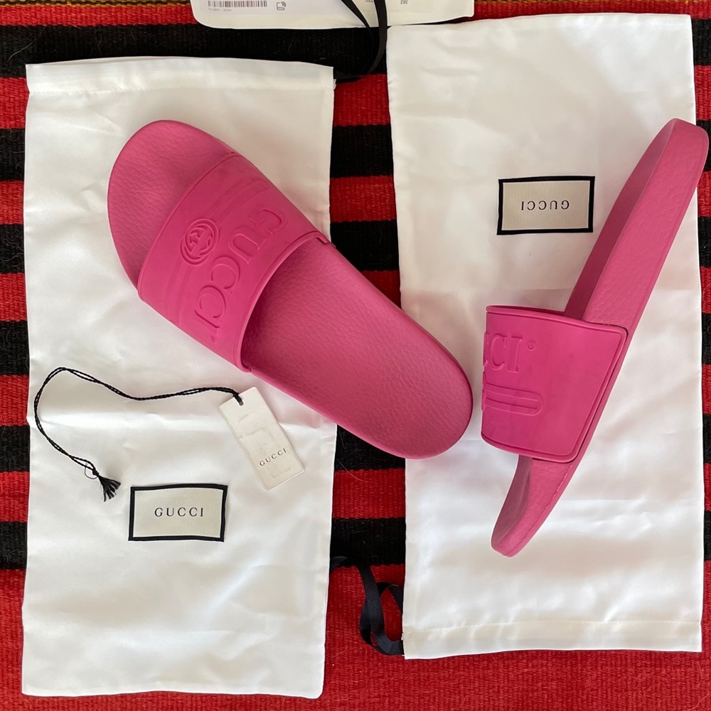 Pink Men’s Gucci Slides